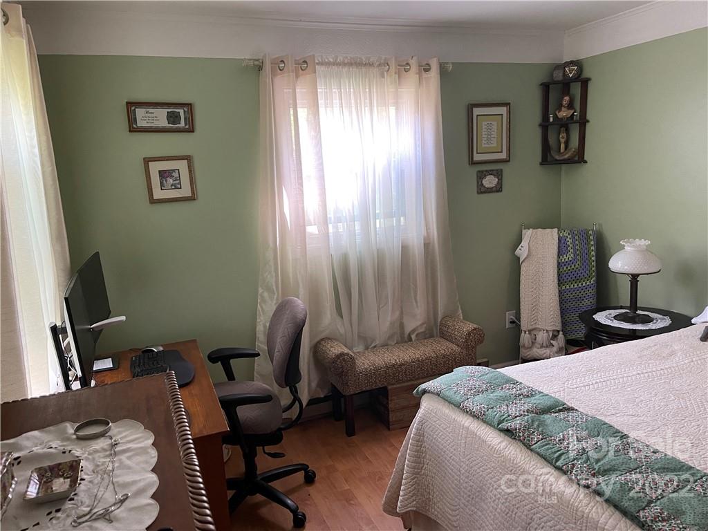 137 Appalachian Way Asheville NC 28806