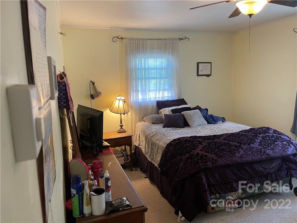 137 Appalachian Way Asheville NC 28806