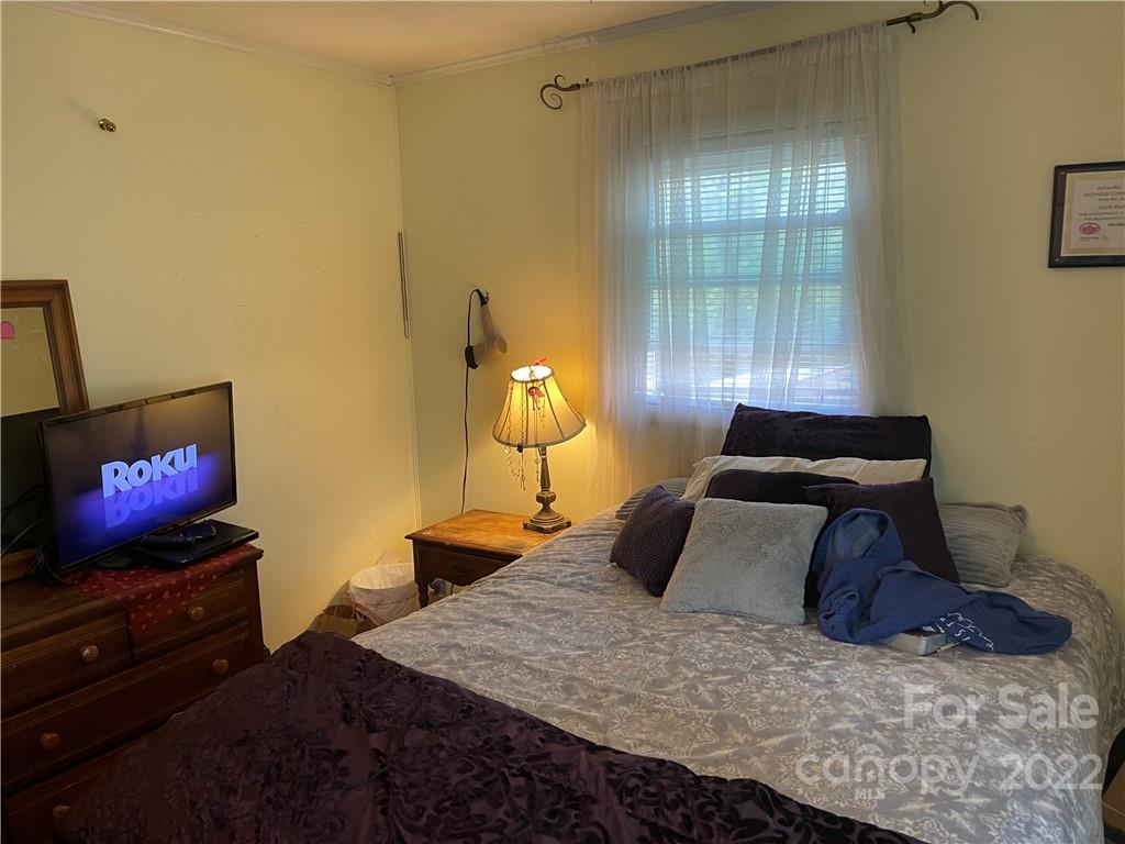 137 Appalachian Way Asheville NC 28806
