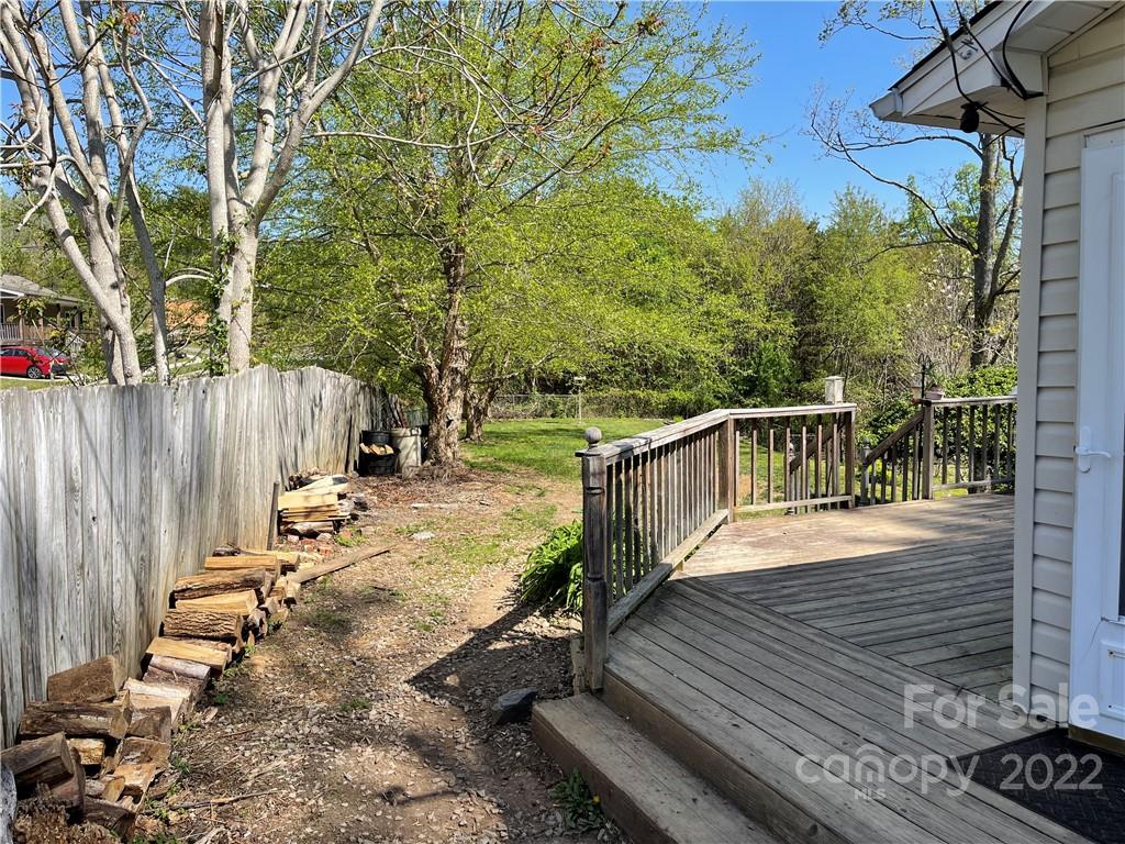 137 Appalachian Way Asheville NC 28806