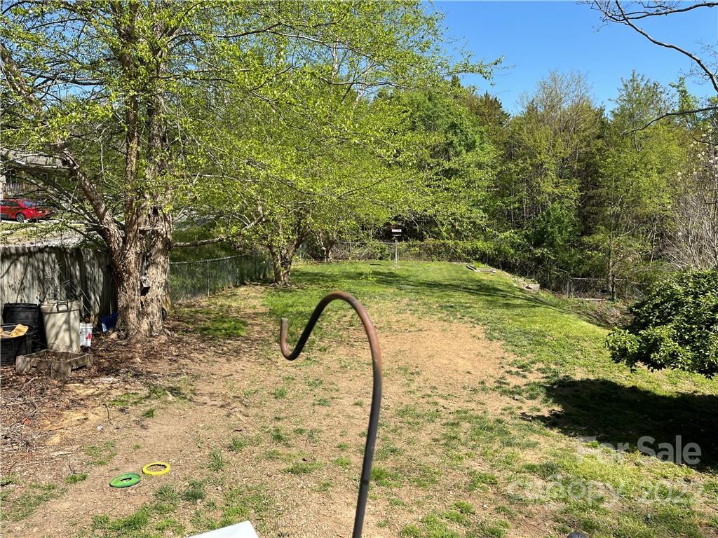 137 Appalachian Way Asheville NC 28806