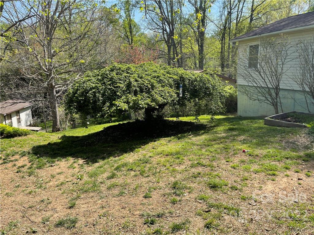 137 Appalachian Way Asheville NC 28806