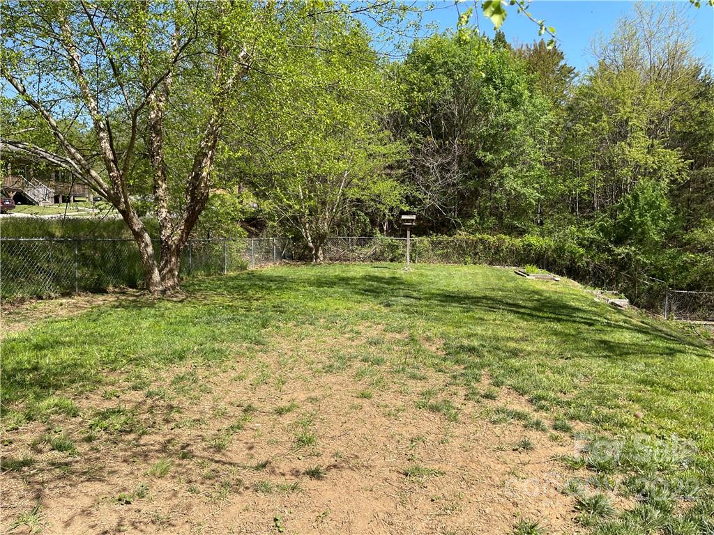 137 Appalachian Way Asheville NC 28806