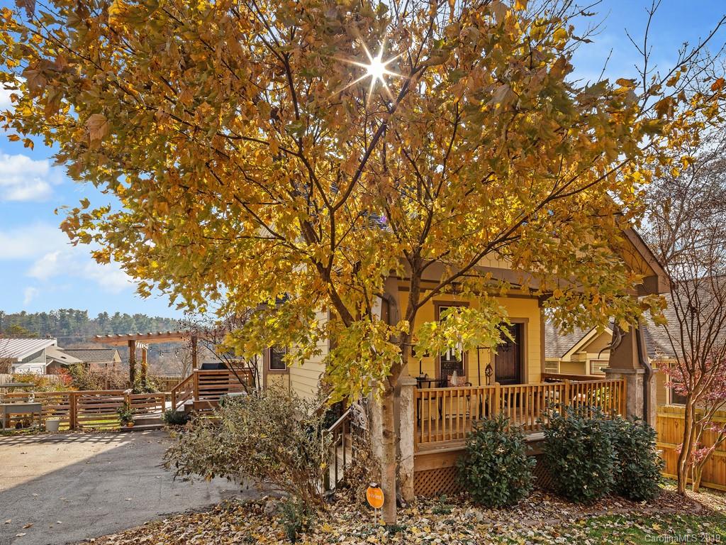 52 Lamb Avenue Asheville NC 28806