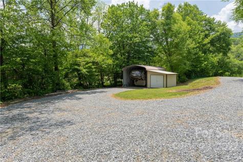 2391 Paint Fork Road Mars Hill NC 28754