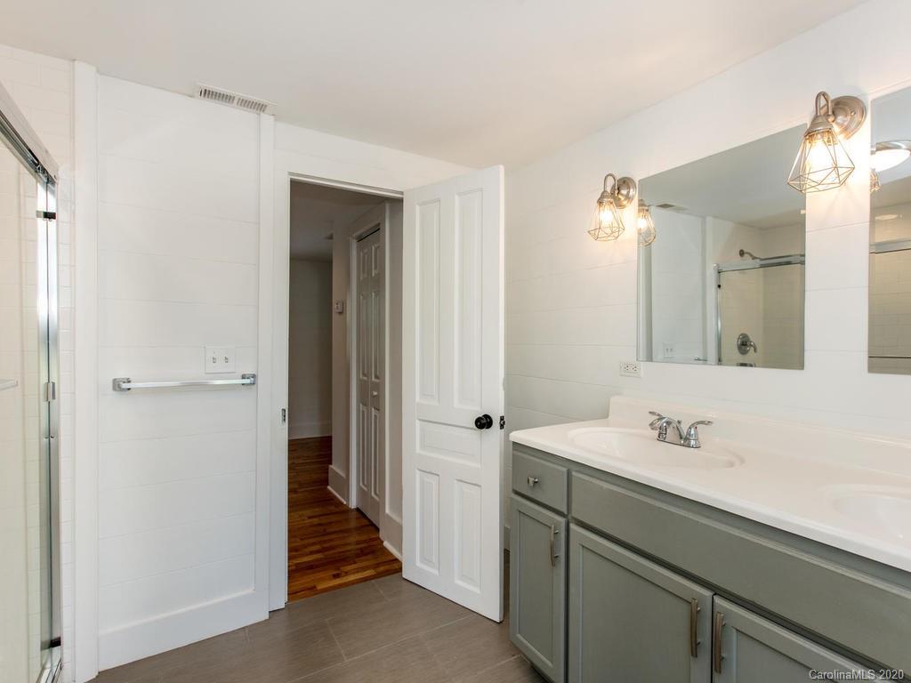 502 Monte Vista Road Candler NC 28715