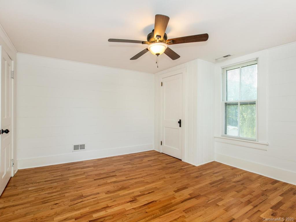 502 Monte Vista Road Candler NC 28715