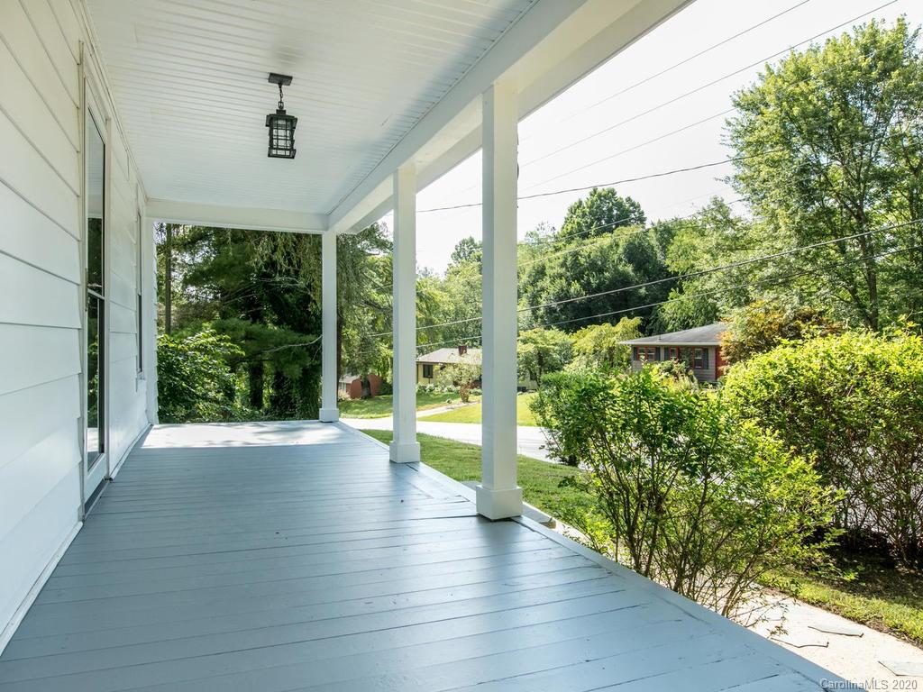 502 Monte Vista Road Candler NC 28715