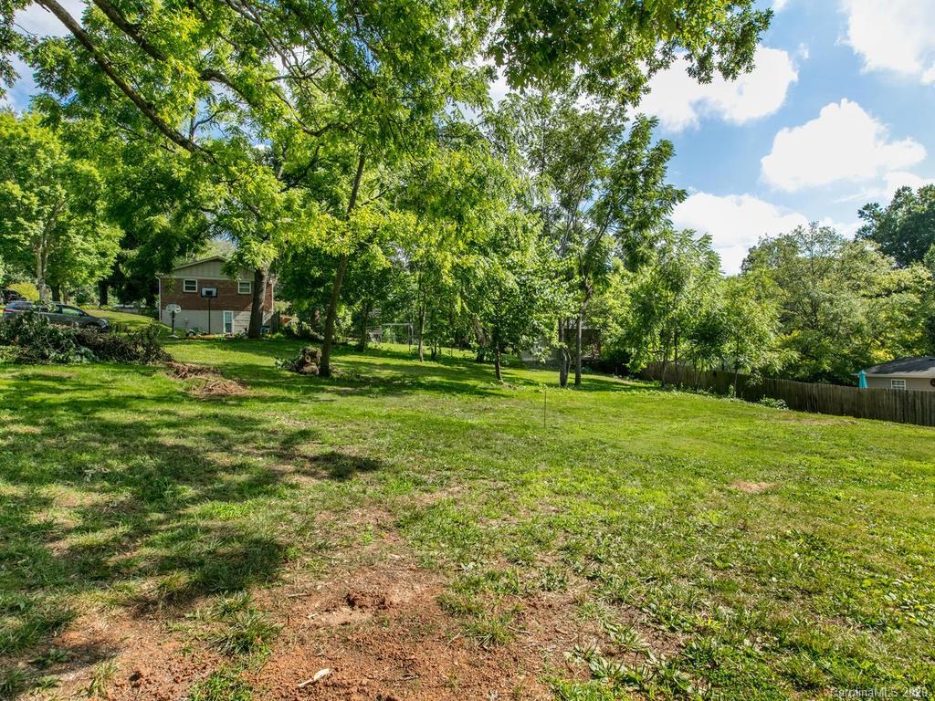 502 Monte Vista Road Candler NC 28715