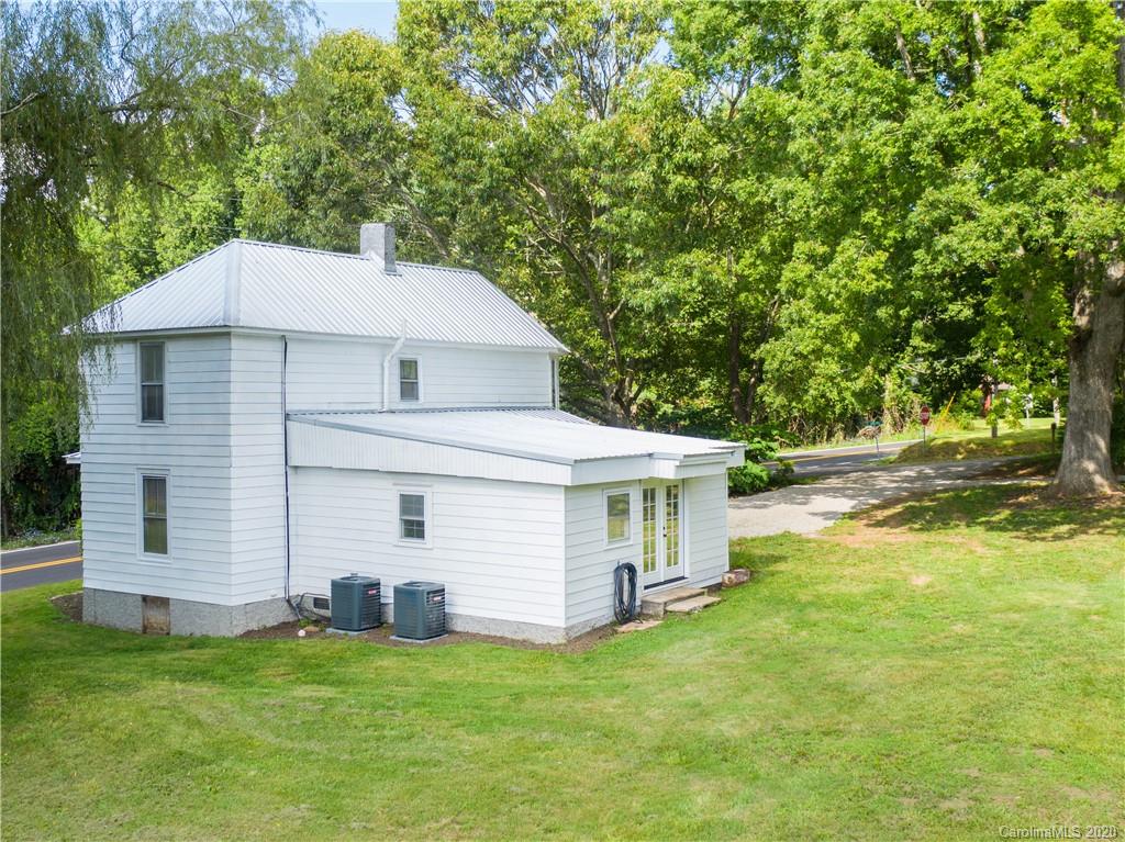 502 Monte Vista Road Candler NC 28715
