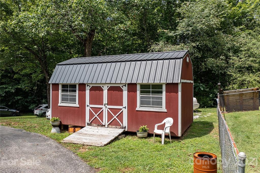 660 Goforth Road Marion NC 28752