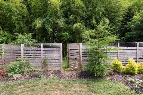11 Crayton Park Drive Asheville NC 28803