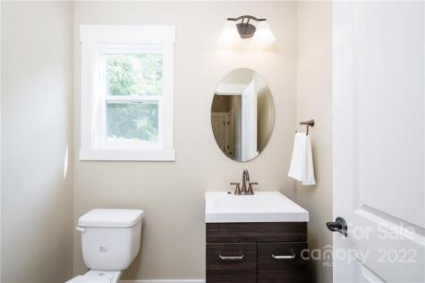 11 Crayton Park Drive Asheville NC 28803