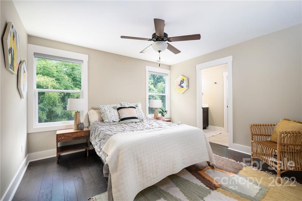 11 Crayton Park Drive Asheville NC 28803