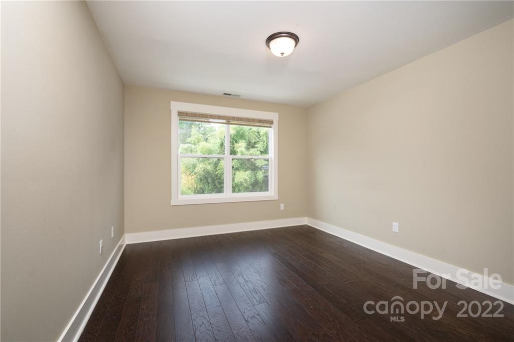 11 Crayton Park Drive Asheville NC 28803