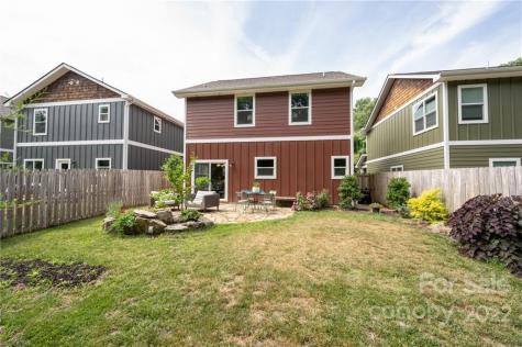 11 Crayton Park Drive Asheville NC 28803