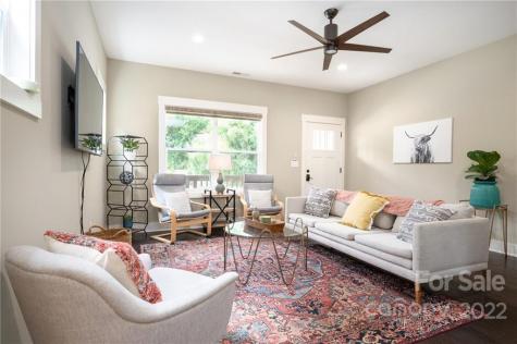 11 Crayton Park Drive Asheville NC 28803