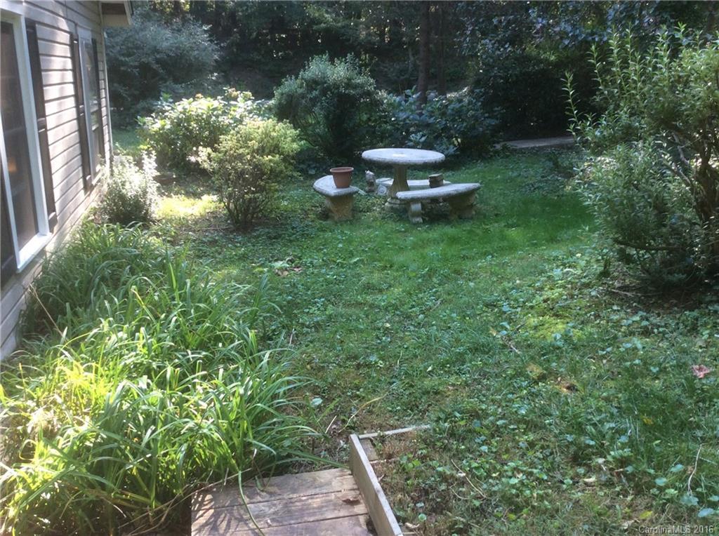182 Old Farm School Road Asheville NC 28805