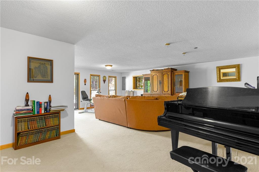 677 Case Cove Road Candler NC 28715