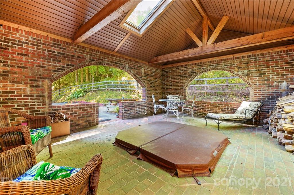677 Case Cove Road Candler NC 28715