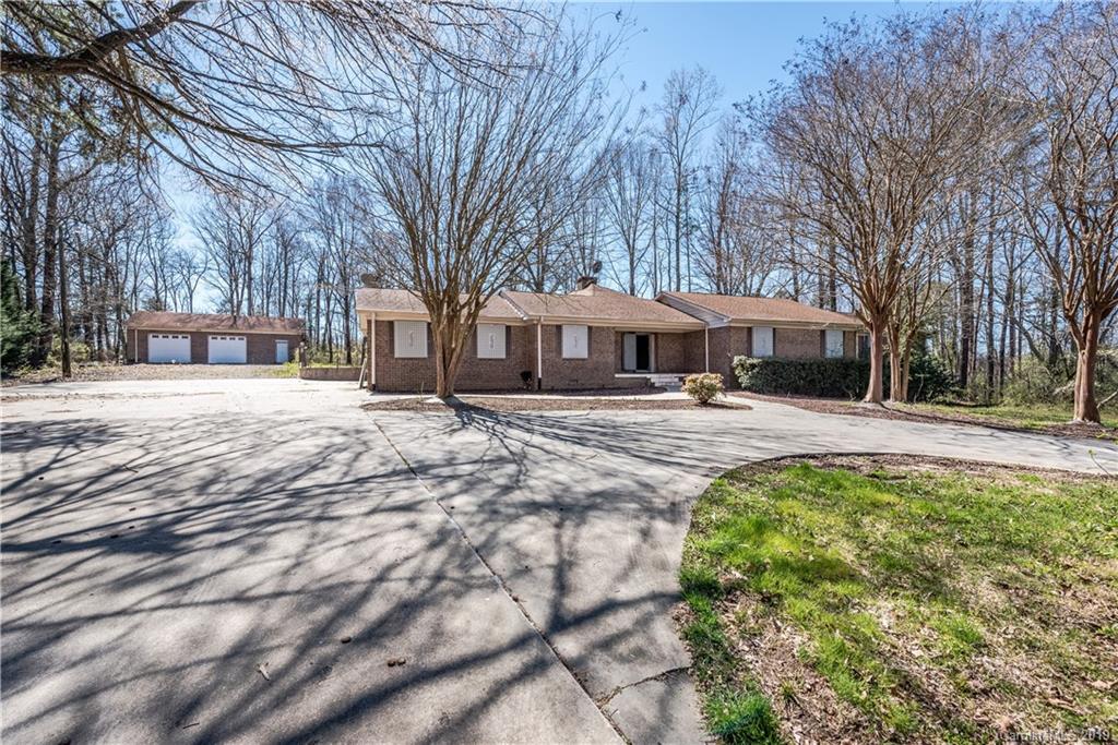 8341 Beatties Ford Road Charlotte NC 28216