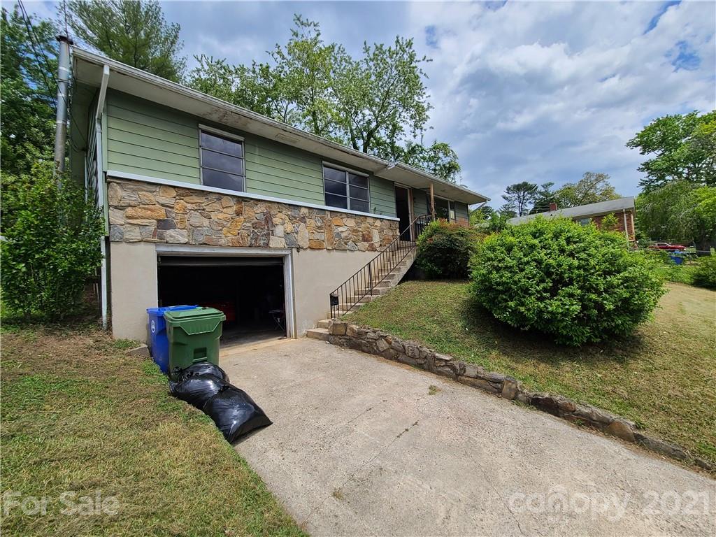 29 Marlowe Drive Asheville NC 28801