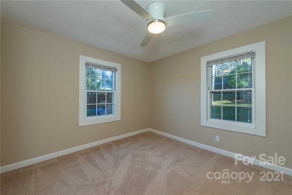 40 Pinedale Road Asheville NC 28805