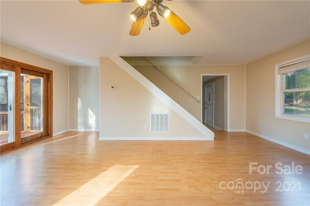 40 Pinedale Road Asheville NC 28805