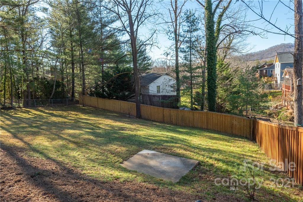 40 Pinedale Road Asheville NC 28805