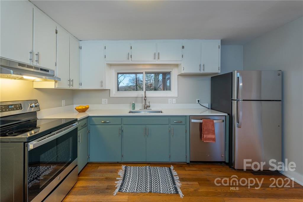 40 Pinedale Road Asheville NC 28805