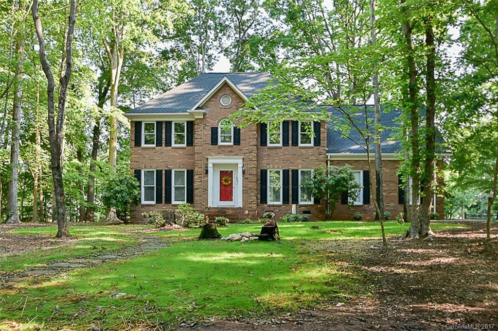 6000 Oakridge Court Matthews NC 28104