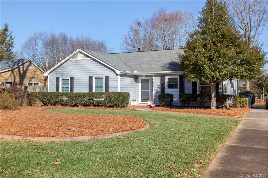 7808 Surreywood Place Charlotte NC 28270