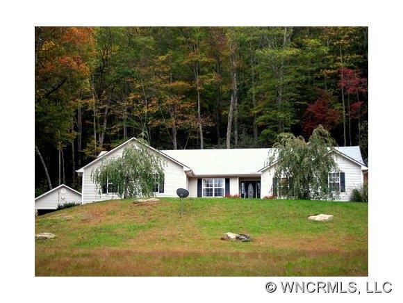 916 Long Branch Road Swannanoa NC 28778