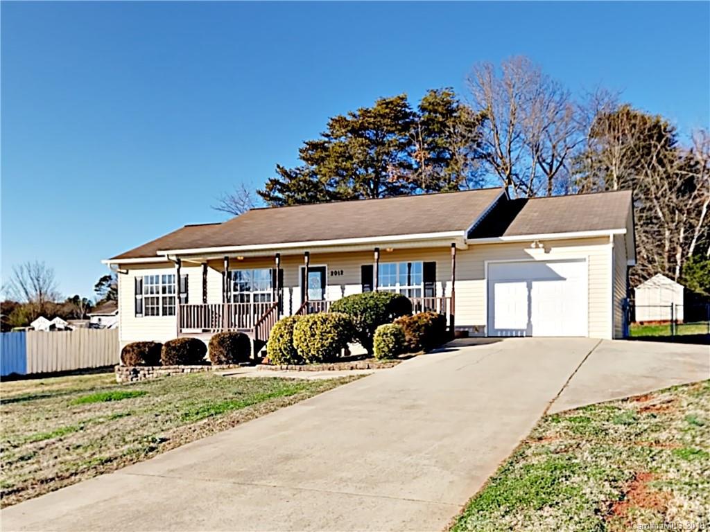 2012 Rocketts Way Newton NC 28658