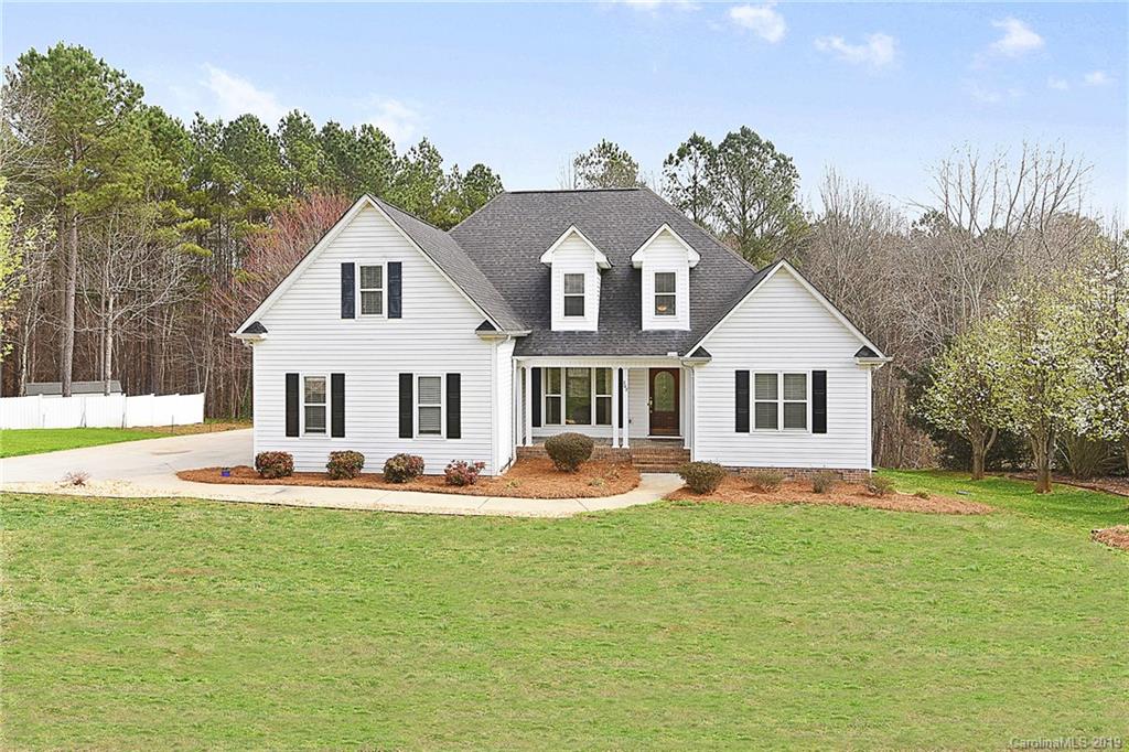 202 Harbor Landing Drive Mooresville NC 28117