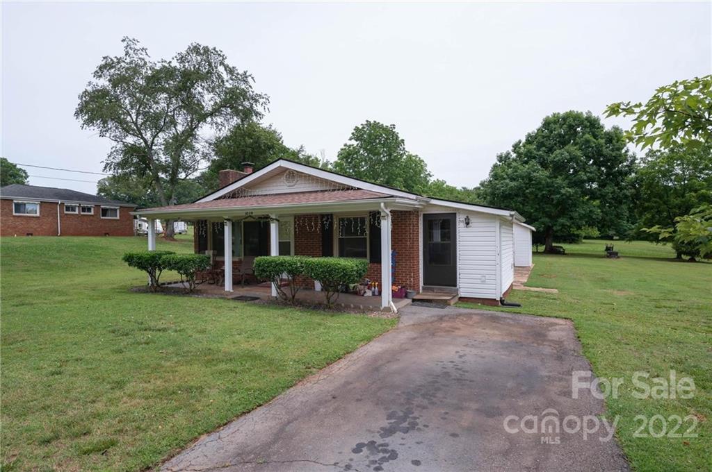 1874 Grandview Drive Newton NC 28658