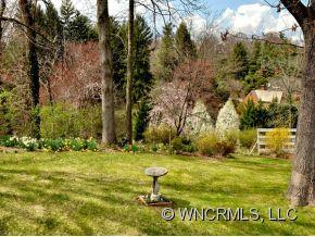 9 Reynolds Place Asheville NC 28804