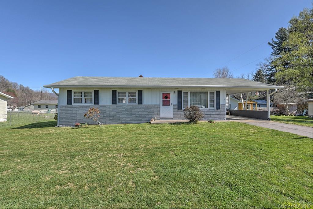 55 Valley View Circle Waynesville NC 28786