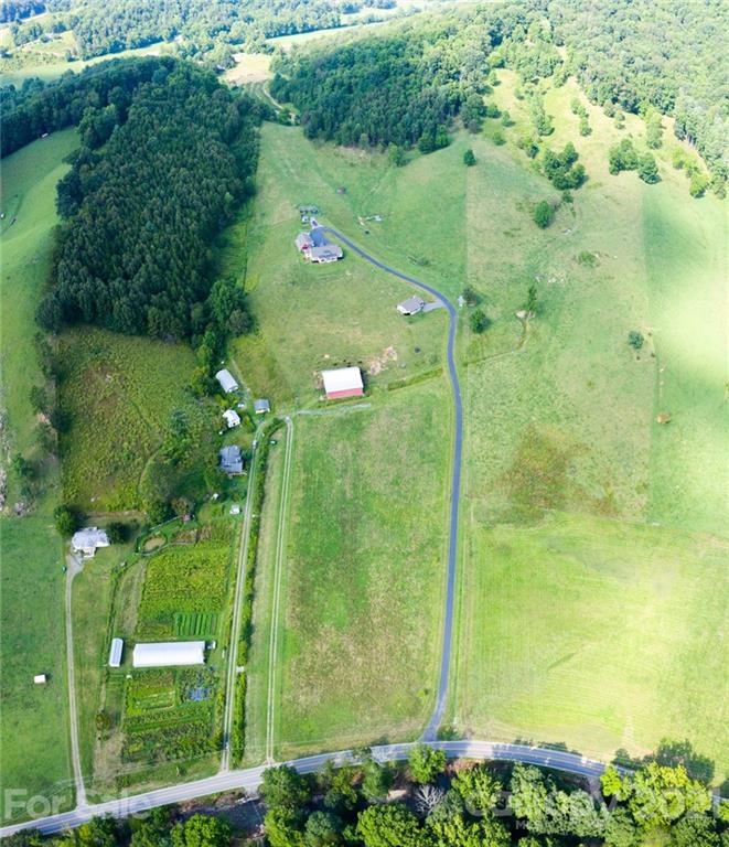 150 Dillingham Road Barnardsville NC 28709
