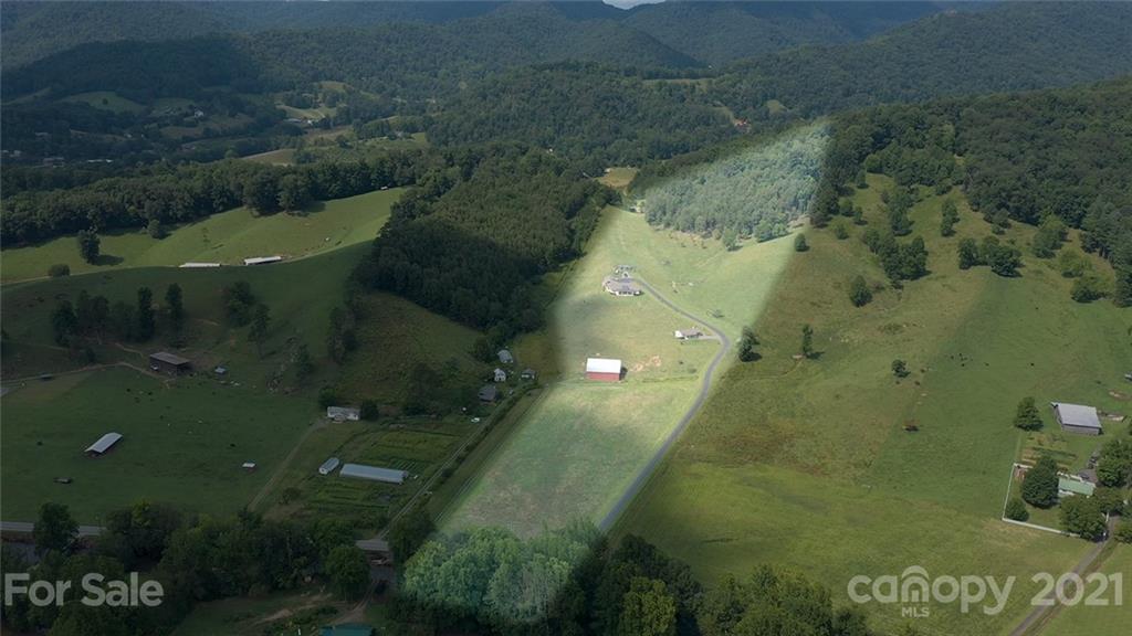 150 Dillingham Road Barnardsville NC 28709