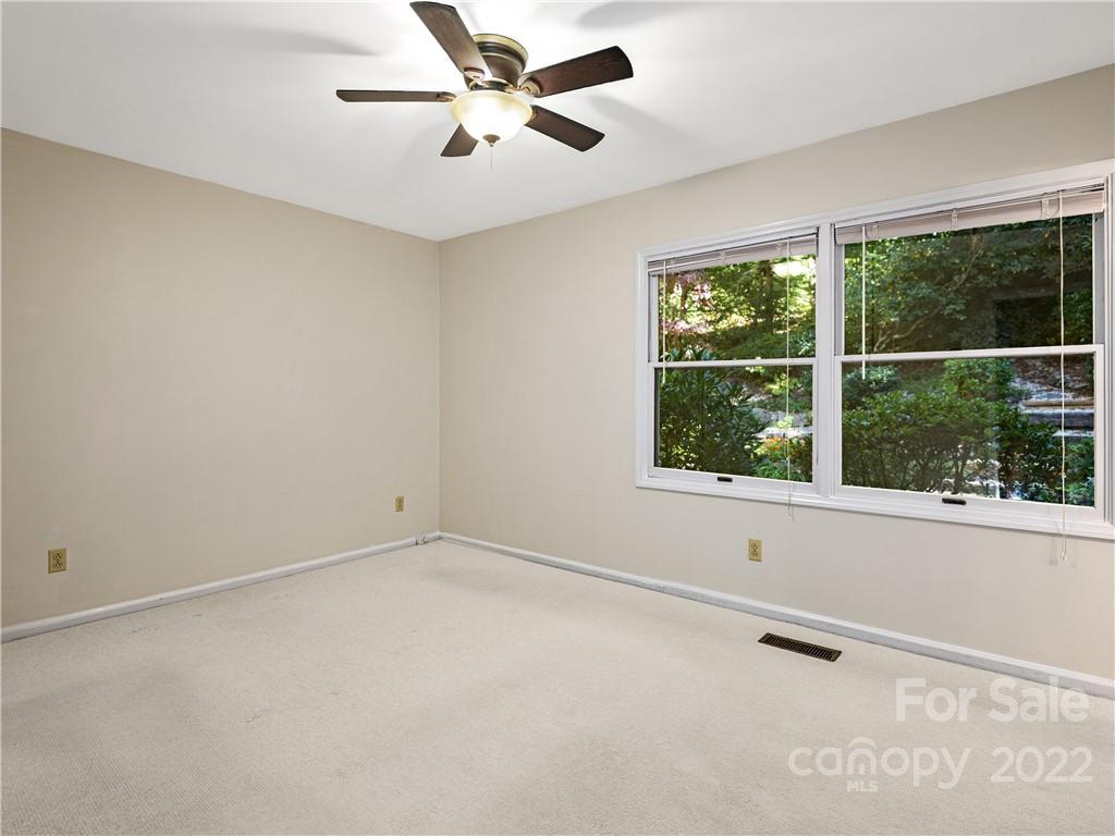 11 Parkview Drive Asheville NC 28805