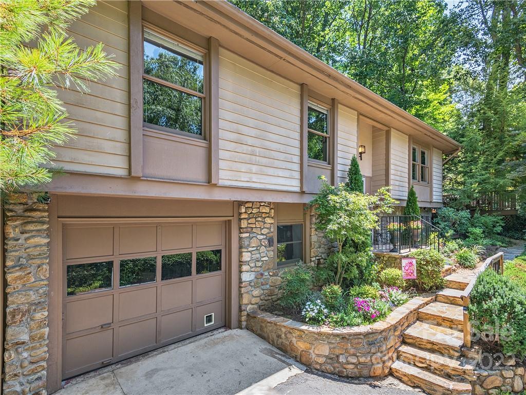 11 Parkview Drive Asheville NC 28805