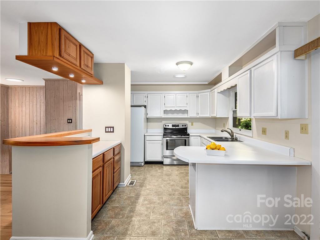 11 Parkview Drive Asheville NC 28805