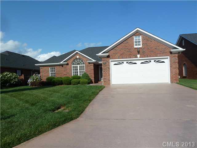 1542 Elkhart Circle Gastonia NC 28054