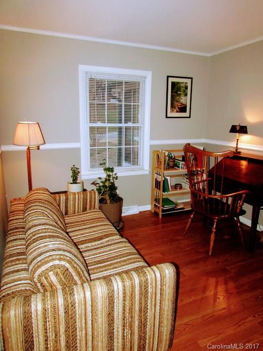 36 Starmount Drive Asheville NC 28806