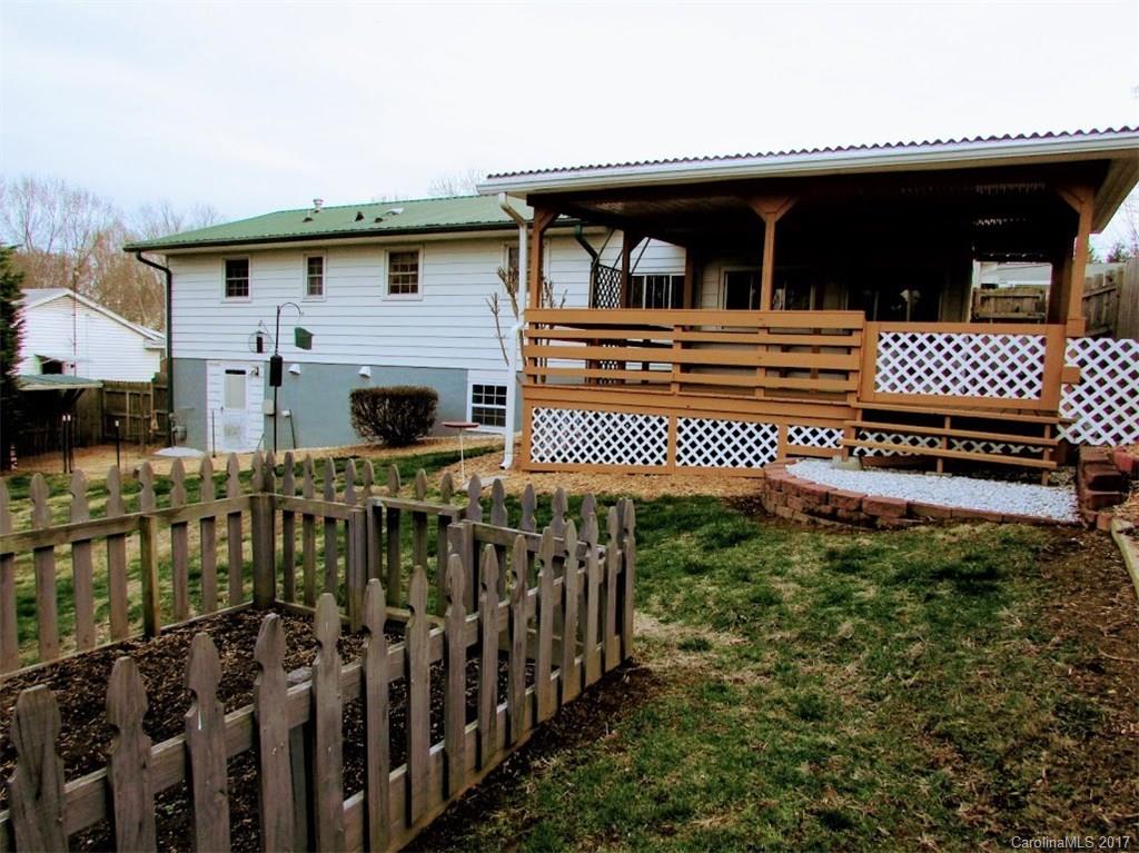 36 Starmount Drive Asheville NC 28806