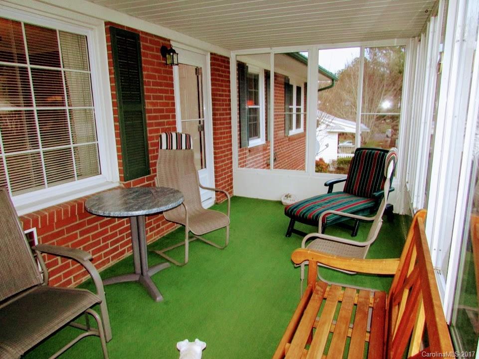 36 Starmount Drive Asheville NC 28806
