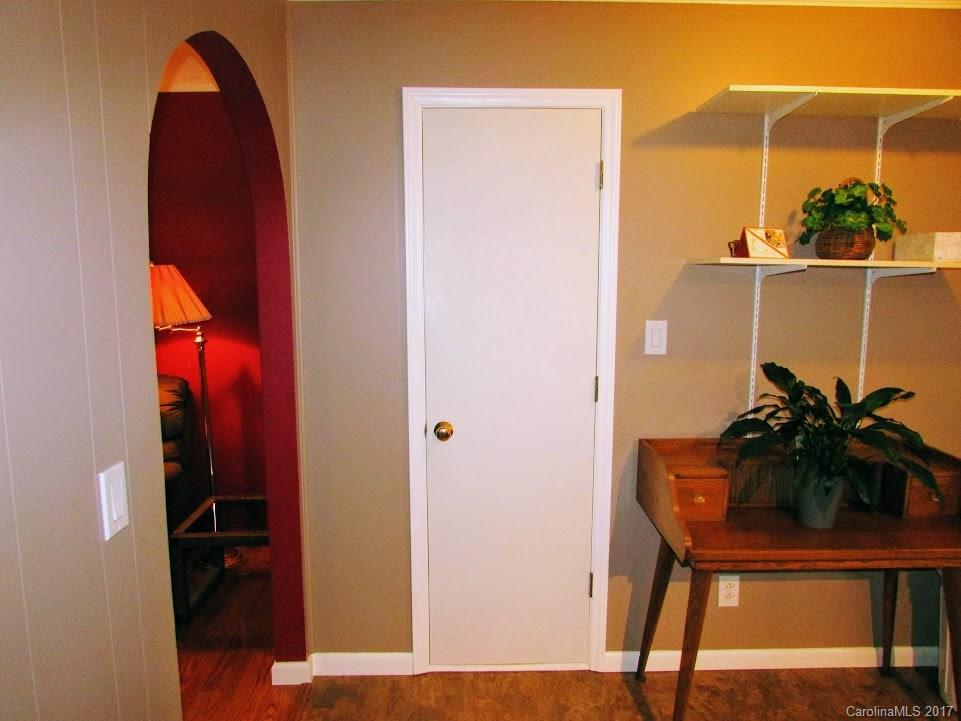36 Starmount Drive Asheville NC 28806