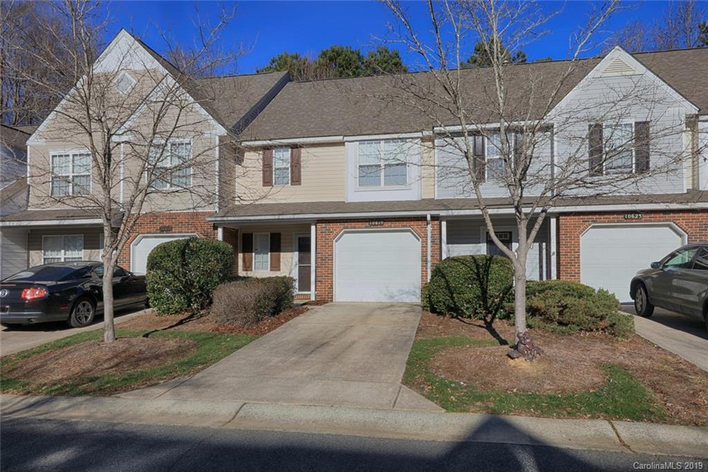10619 Sleigh Bell Lane Charlotte NC 28216