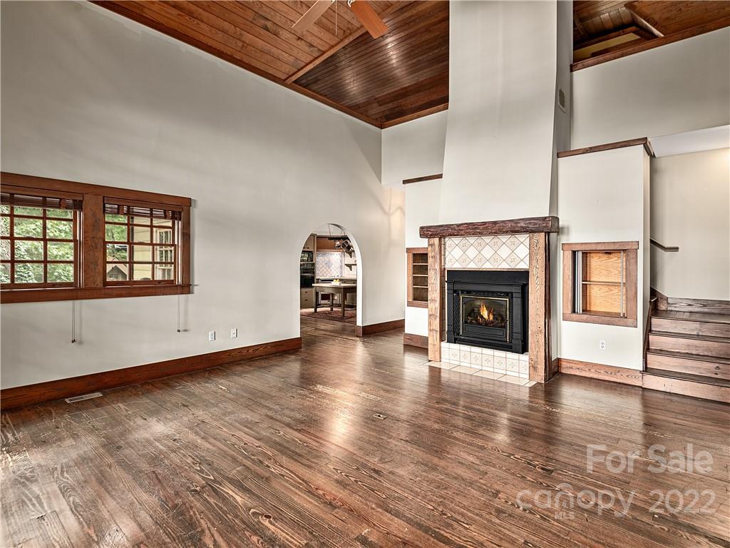 35 Hickory Forest Lane Fairview NC 28730